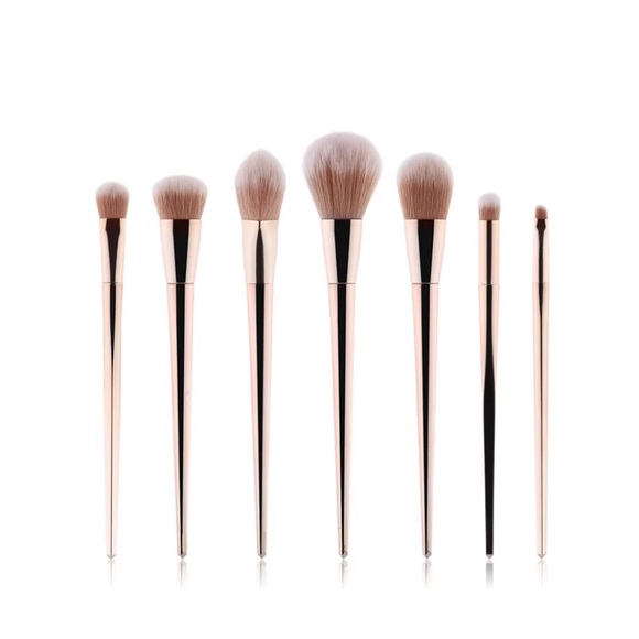 Makeup brushes 12 piece rose gold NEW - Picture 3 of 4